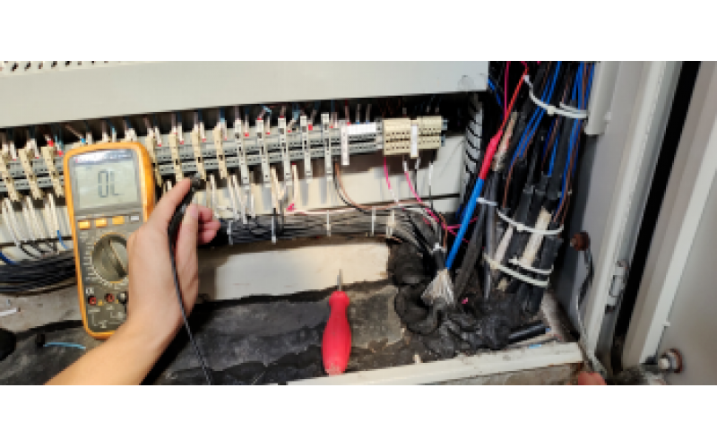 脱盐水控制柜24V电源正接地电阻等于零-北京科威